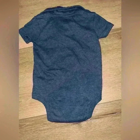 Oshkosh B’Gosh Baby Boy Navy Polo Onesie Size 9 Months - Picture 3 of 3